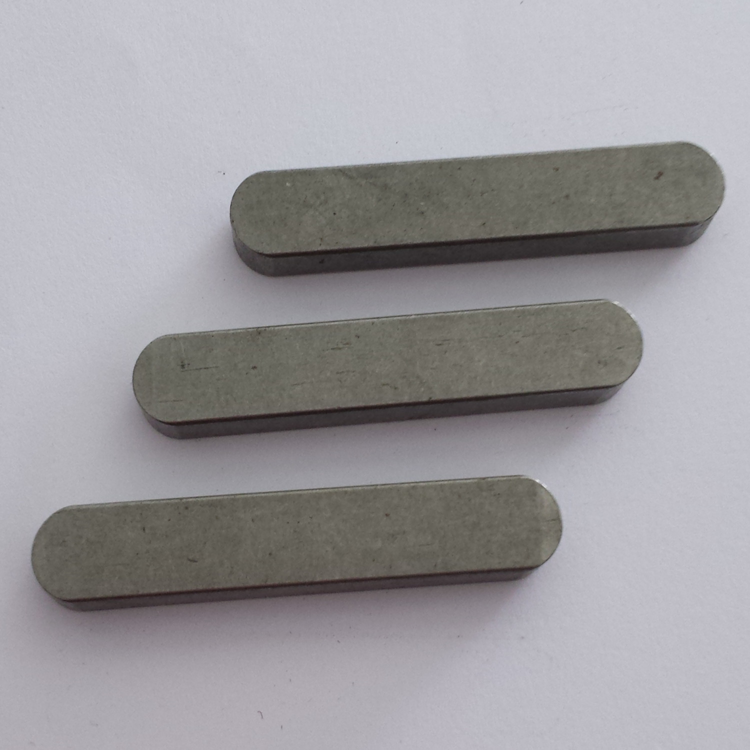 1714627735463942.jpg 1395119435_285477908.jpg